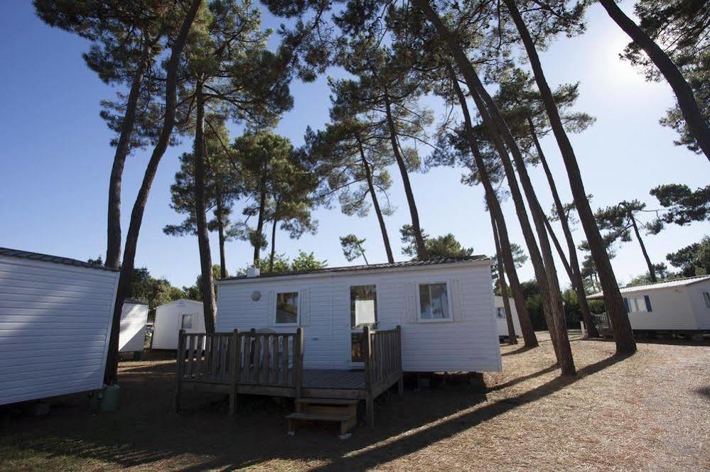 Sous Les Pins Ronce-les-Bains Exterior foto